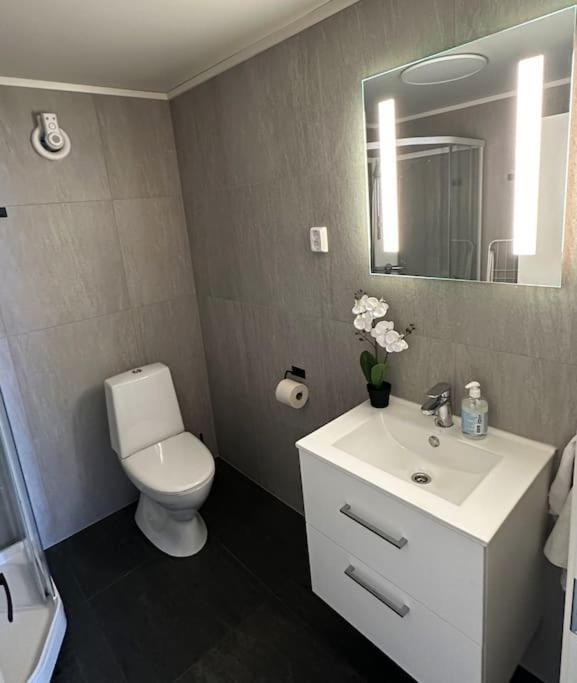 Moderne Sentral Leilighet Med 3 Soverom - Saltus Тромсё Экстерьер фото